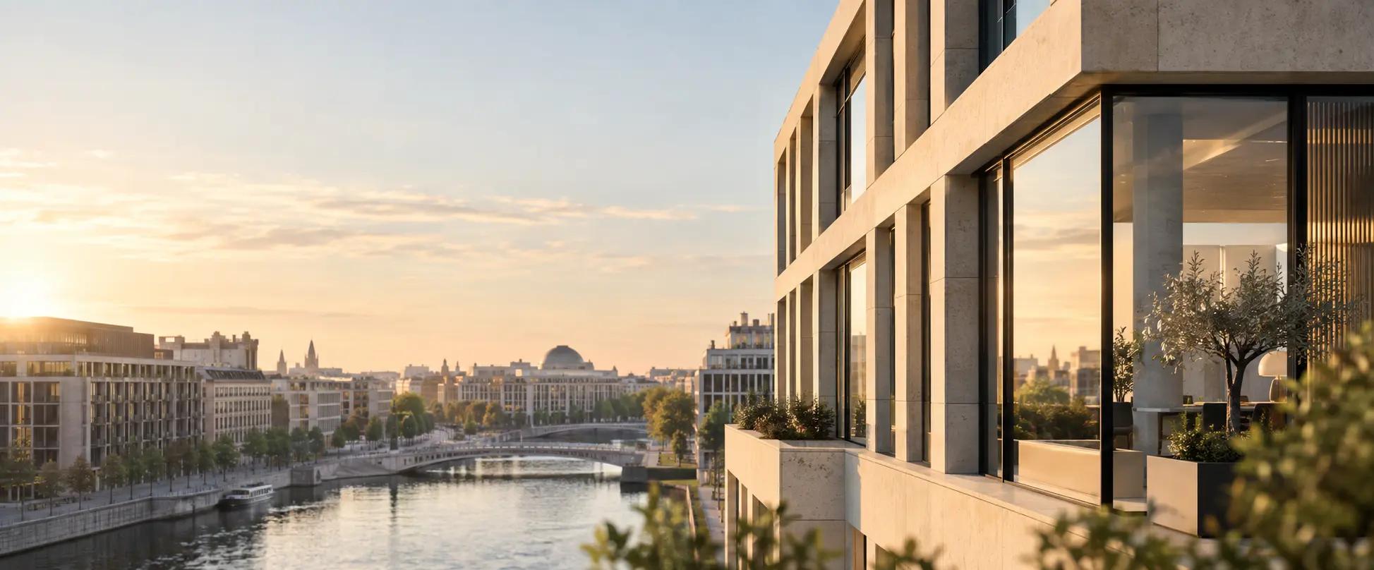 Moderne Berliner Architektur im warmen Morgenlicht